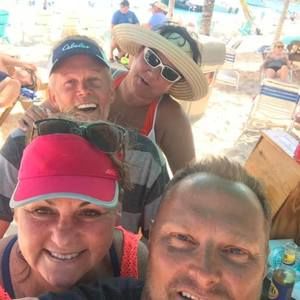 Meet your Posher, Debbie